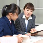 プロ講師・大学生アルバイト講師それぞれの特徴を徹底比較